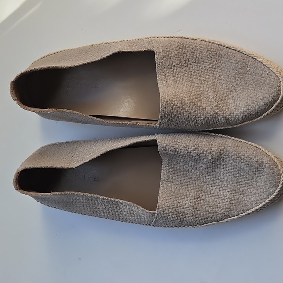 Donald Pliner Palm shoes size 9 1/2 medium - Picture 8 of 12